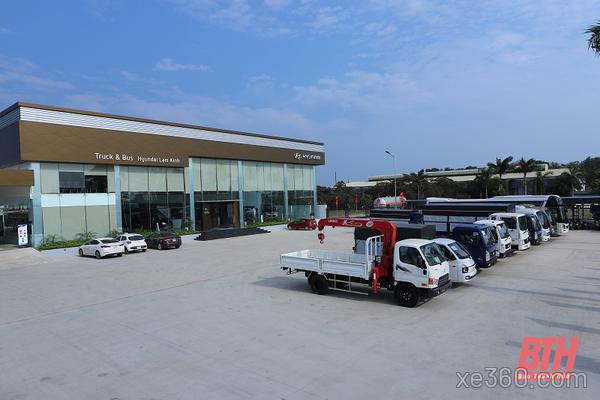 Ảnh showroom Hyundai Lam Kinh