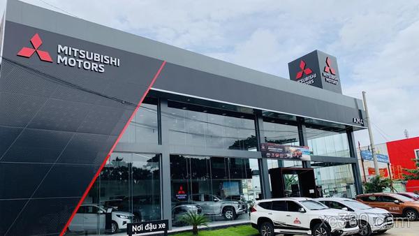 Ảnh showroom Mitsubishi Nam Auto