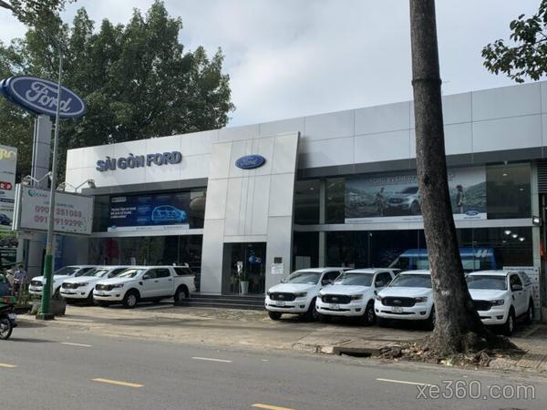 Ảnh showroom Sài Gòn Ford